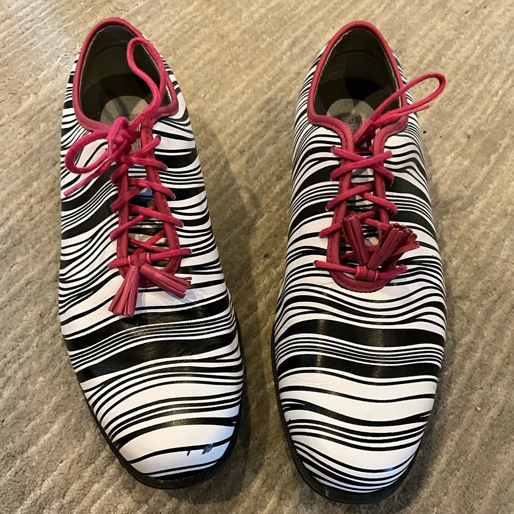 Ladies Footjoy golf shoes